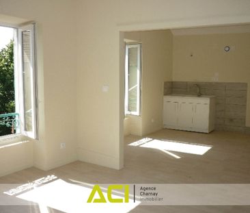 Location Appartement 2 pièces 52m² CHARNAY LES MACON 71850 - Photo 2