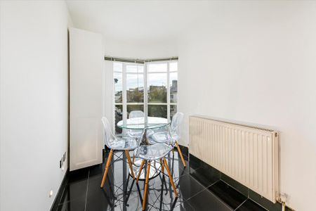 3 bedroom flat to rent - Photo 5