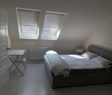 4 bedroom semi-detached house to rent - Photo 2