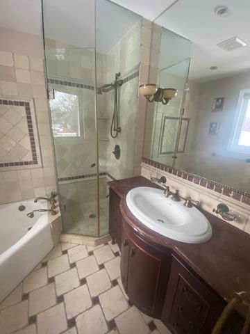 For Lease - 40 Sunnycrest Road, Toronto, Ontario - Photo 5