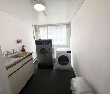 The Approach, Orpington, Kent, BR6 - Photo 2