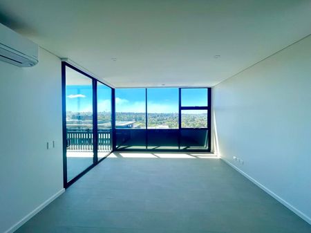 Resort Livingstyle Top Level Brand NEW One Bedder plus Study Room in Melrose Park Village - Photo 2