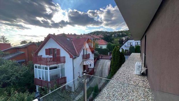 Kiadó újszerű állapotú lakás - Pécs - Fotó 1