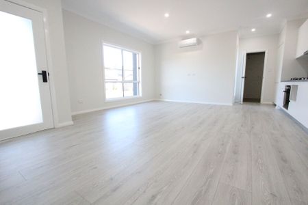 As New One Bedroom Granny Flat - Photo 4