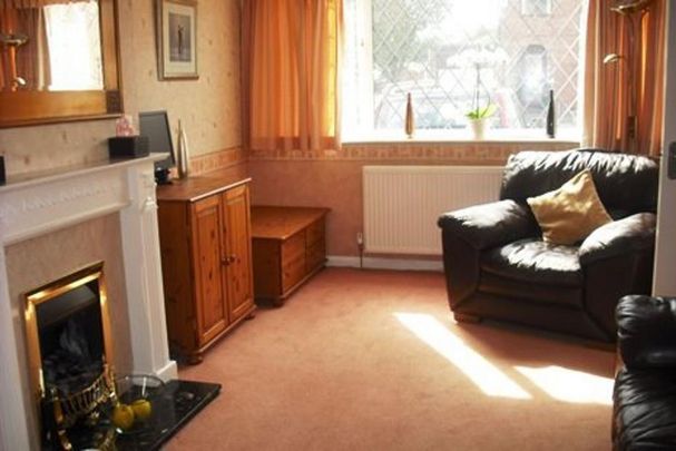 2 bedroom house to rent - Photo 1