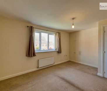 4 bedroom detached house to rent - Photo 3