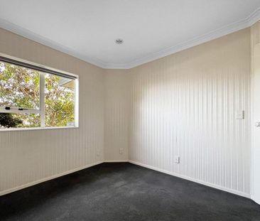 12 Stewart Gibson Road, The Gardens, Auckland - Photo 4