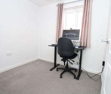 2 bedroom property to rent - Photo 2