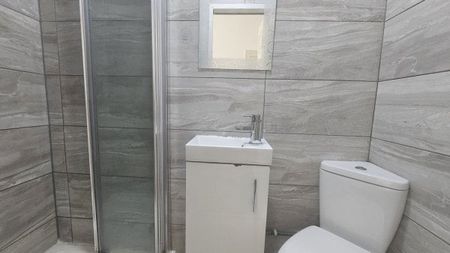 Mount Street, Preston - Photo 3