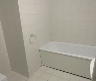 APPARTEMENT T2 46M - Photo 6