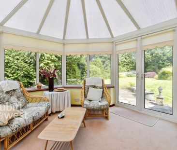 3 bedroom detached bungalow to rent - Photo 3