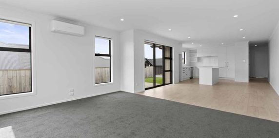 Welcome to Frontier Estate! - Photo 2