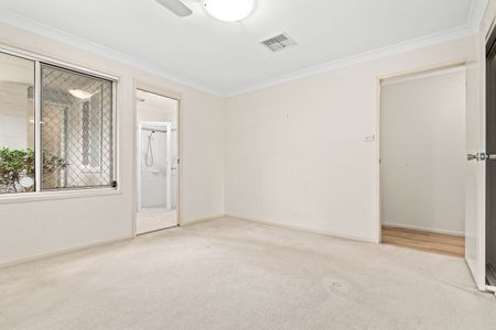 1/19 York Street, Point Frederick - Photo 3