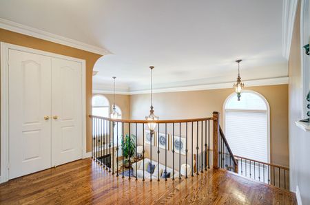 For Lease - 1388 Pinery Crescent, Oakville, Ontario - Photo 4