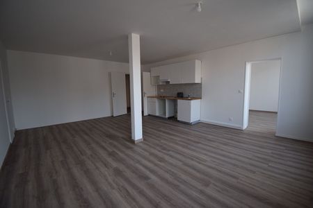 A louer Appartement 3 pièce(s) ELbeuf 76500- Réf MILO-19 - Photo 2