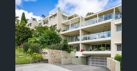 Beachside living at its best - Photo 2