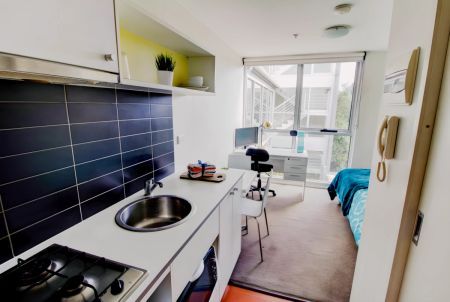 Standard Studio - Photo 3