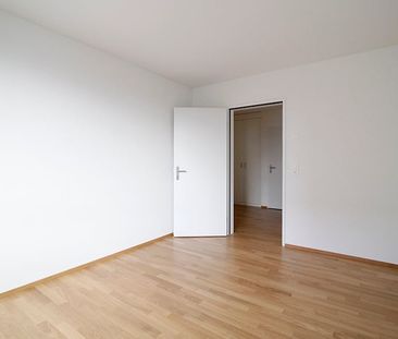 "ruhiges Wohnen in Stadtnähe!" - Photo 2
