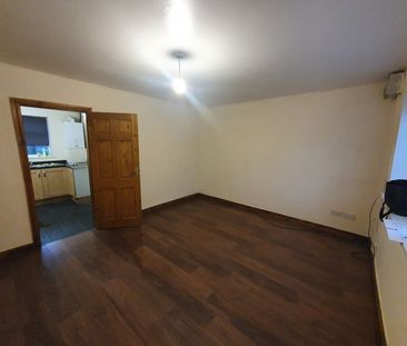 3 Bed Semi-Detached House, Elmore Road, B33 - Photo 1