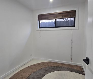 Near New 2 Bedroom Granny Flat&excl;&excl; - Photo 6