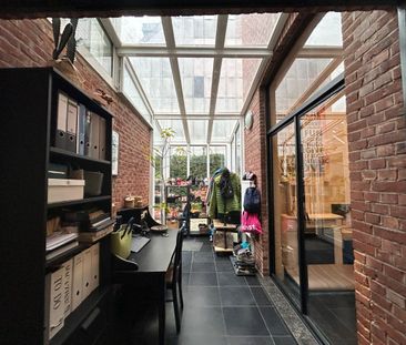 Woning met stadstuin en 2 parkings in centrum Hasselt. - Foto 2