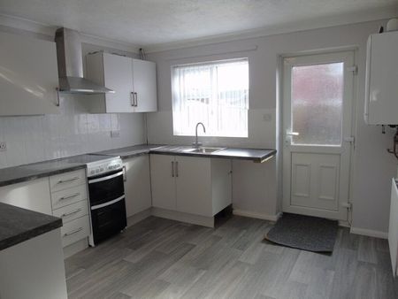 Burghley Road, South Wootton - Photo 3