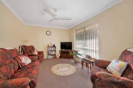3 Bedroom Family room in Bargara - Photo 3