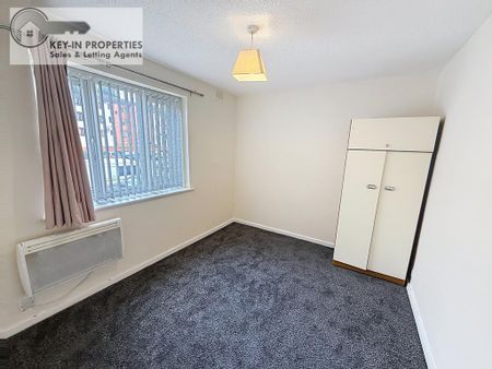 3 bedroom flat to rent - Photo 3
