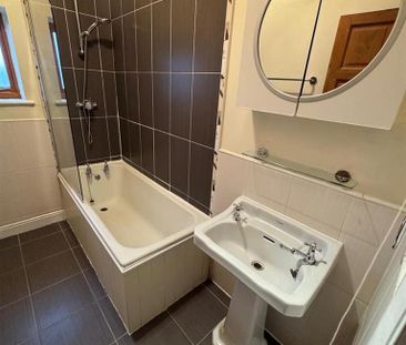 2 bedroom terraced house to rent - Photo 6