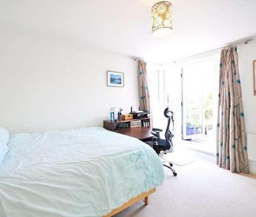 Pavilions, Windsor, Berkshire, SL4 - Photo 2