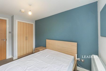 2 bedroom apartment to rent Ropewalk Court, Derby Road, NG1 - Photo 3