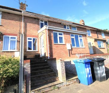 4 bedroom terraced house to rent - Photo 5