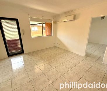 MORDEN 2 BEDROOM UNIT.... - Photo 1