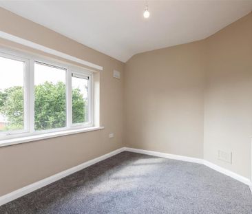 2 bedroom house to rent - Photo 3