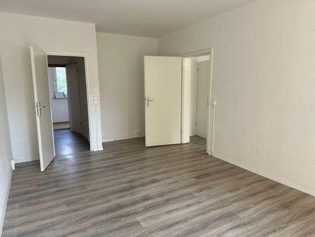 Umzugsbonus... 2 Monate kaltmietfrei!! Großzügige 2 Raumwohnung im 1. OG mit Dusche + Balkon - Foto 2