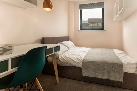 Corner House, Cathays - Photo 2