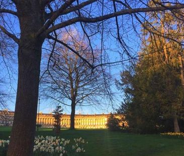 Royal Crescent, Bath, BA1 - Photo 3