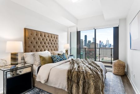 For Lease - 2 St Thomas Street Unit# 1206, Toronto, Ontario - Photo 5