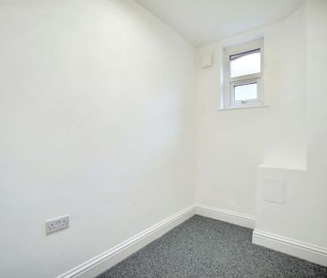 1 bedroom ground floor flat to rent - Photo 6