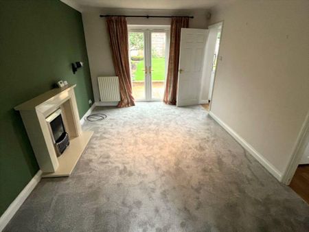 3 bedroom detached house to rent - Photo 2