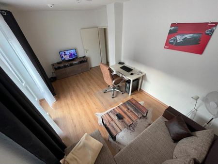 Gepflegte 2-Raum-Wohnung in ruhiger Lage - Photo 2