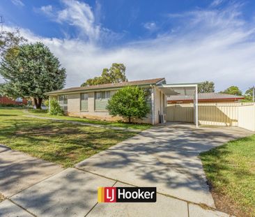 Three Bedroom Home in Great Location - Photo 5