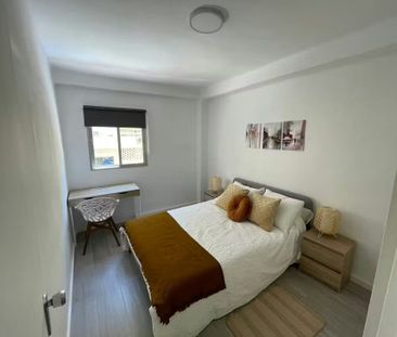 Calle Cura Merino, Málaga, Andalusia 29014 - Photo 5