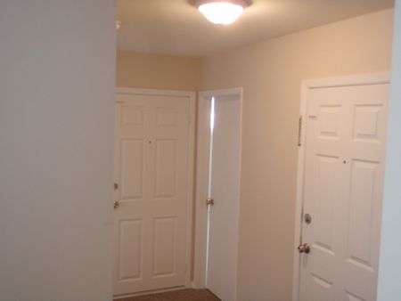 1-232 Humphry, Moncton, NB, E1C 6P6, Canada - Photo 5