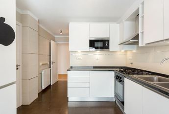 3 Bedroom Apartment with a view, Alto de Santa Catarina, Oeiras