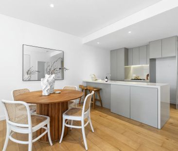 Rockpool Apartments - Contemporary Coastal Living - Lift Access - Photo 1