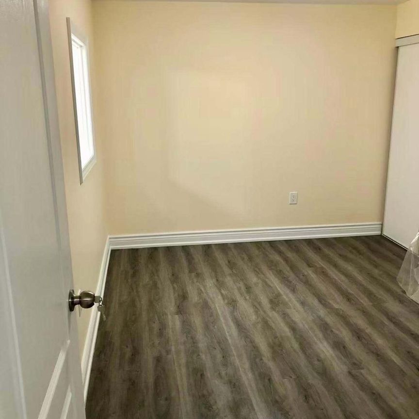 For Lease - 31 Lavallee Crescent Unit# Lower, Brampton, Ontario - Photo 1