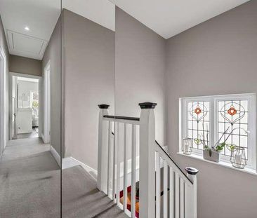 Goodwyn Avenue, Mill Hill, NW7 - Photo 3