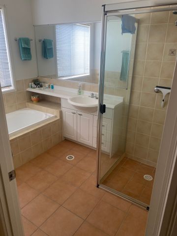 Bridgeman Downs - Photo 5