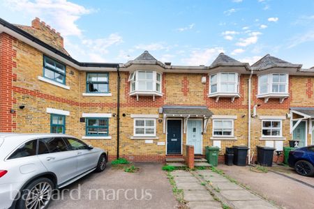 Iveley Road, LONDON - Photo 5